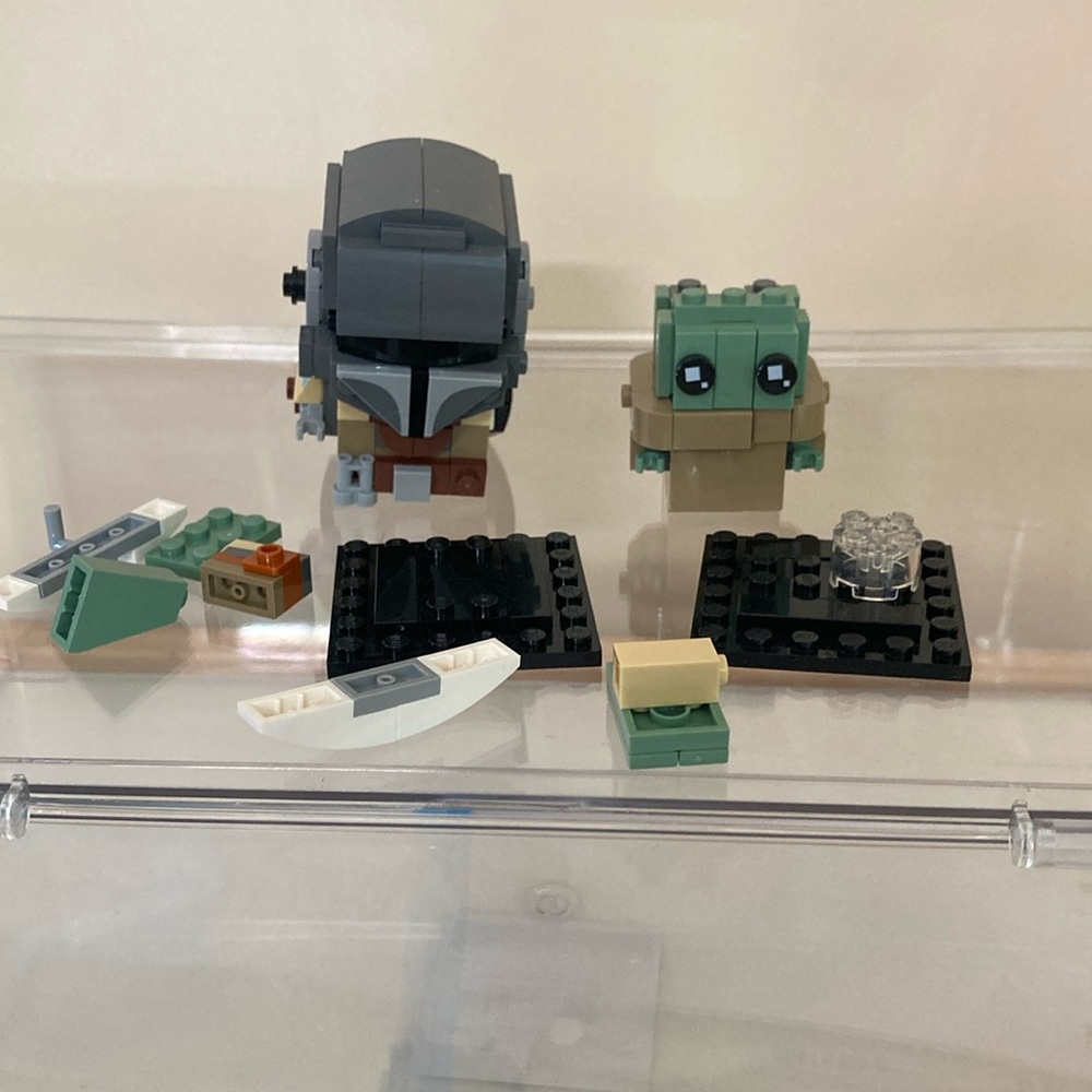 LEGO Star Wars: The Mandalorian & the Child (75317) Toy Building incomplete Set